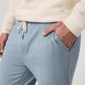 Vuori Men's Ponto Performance Pant in Flint Heather- size XS